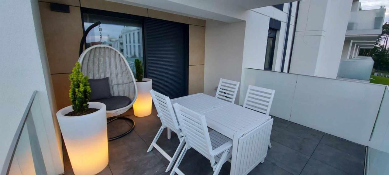 Piekny Apartament Przy Plazy Rewal Extérieur photo
